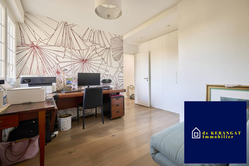 Appartement - 131 m² - 6 pièces