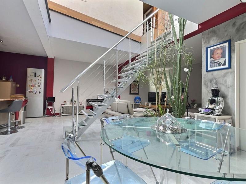 Loft - 113 m² - 3 pièces