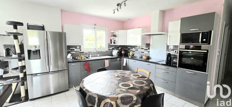 Maison - 121 m² - 5 pièces