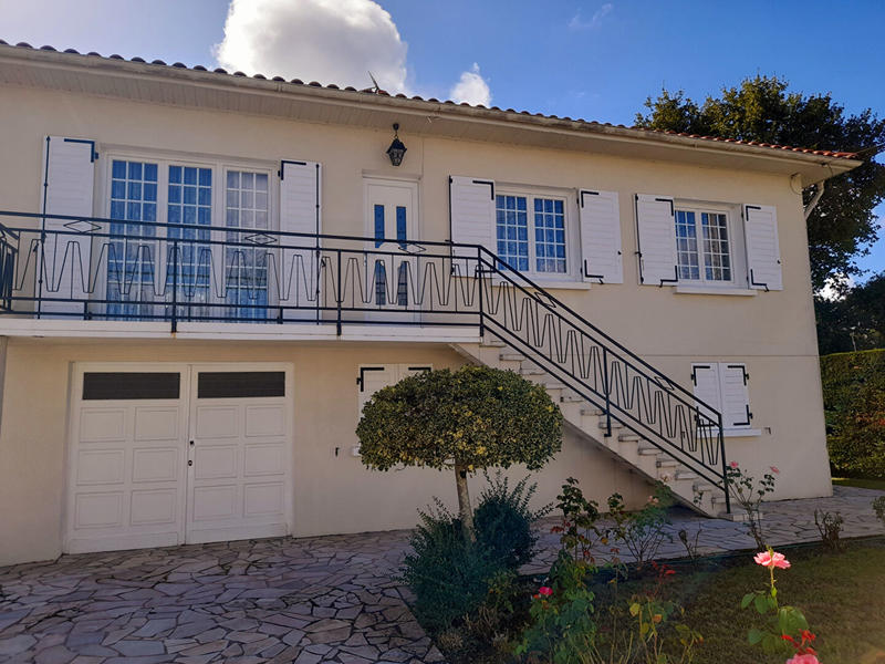 Maison - 136 m² - 7 pièces