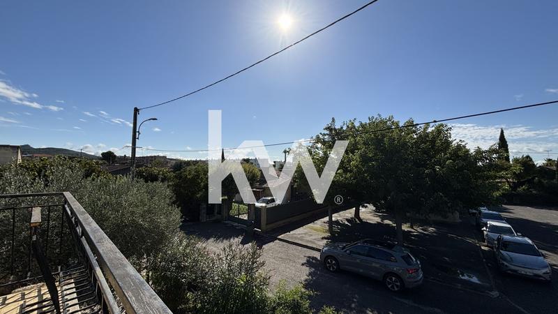 Maison - 159 m² - 6 pièces