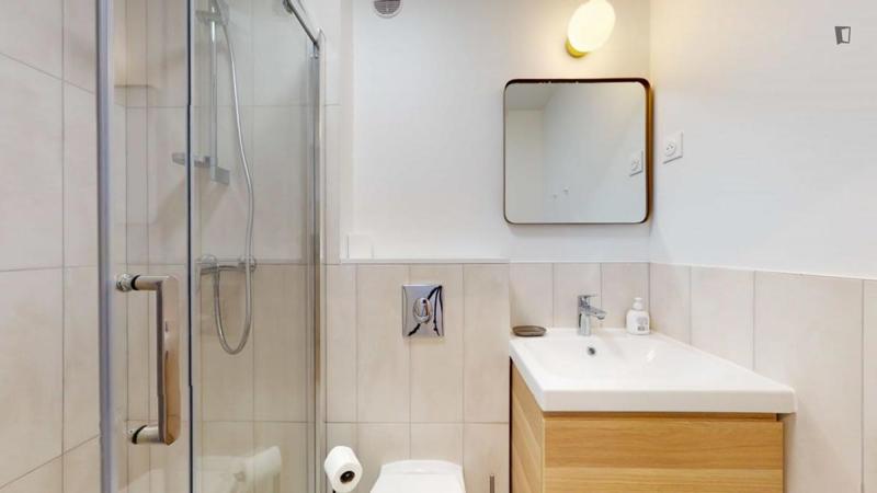 Chambre - 13 m² - 19 pièces