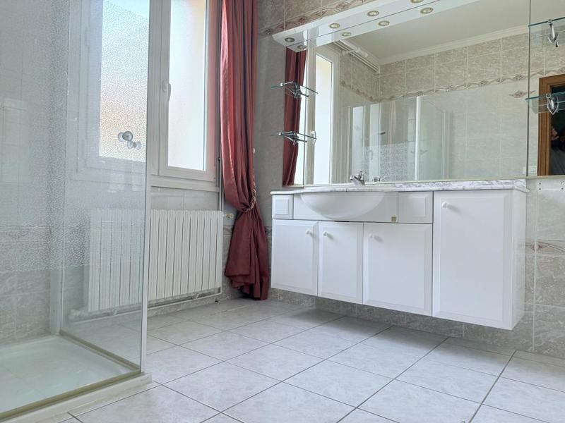 Maison - 125 m² - 4 pièces