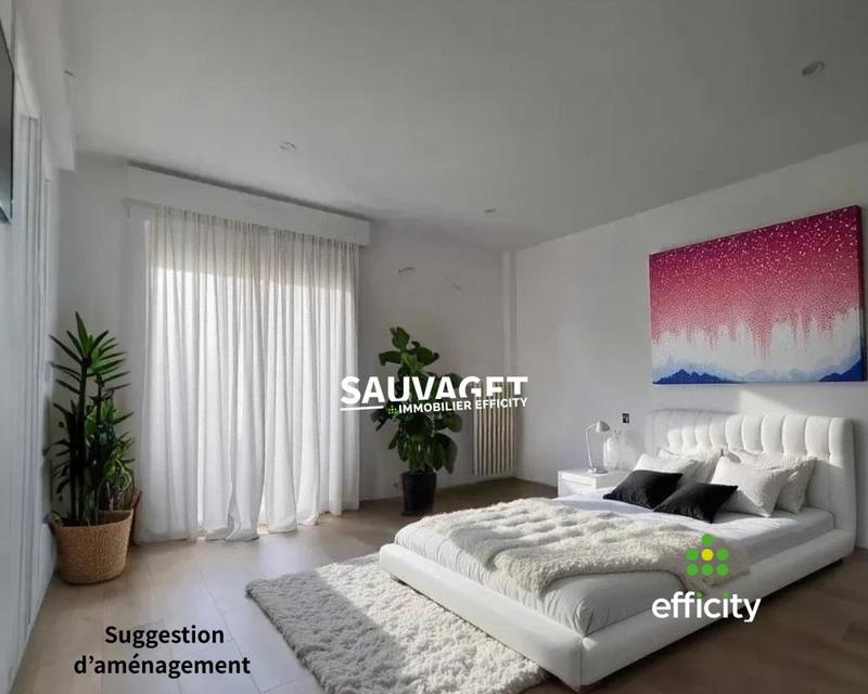 Appartement - 97 m² - 4 pièces