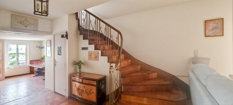 Maison - 151 m² - 6 pièces