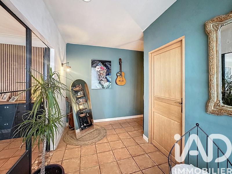 Maison - 265 m² - 8 pièces