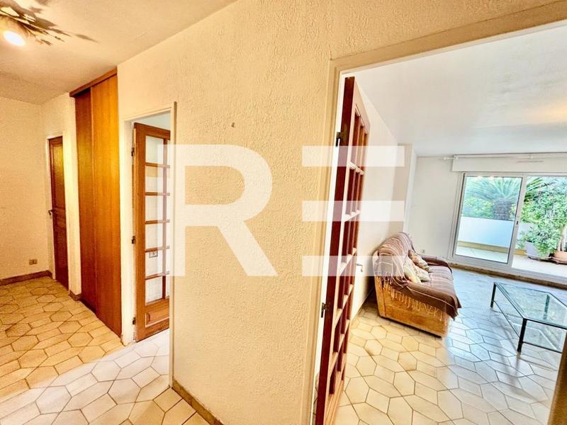 Appartement - 85 m² - 4 pièces