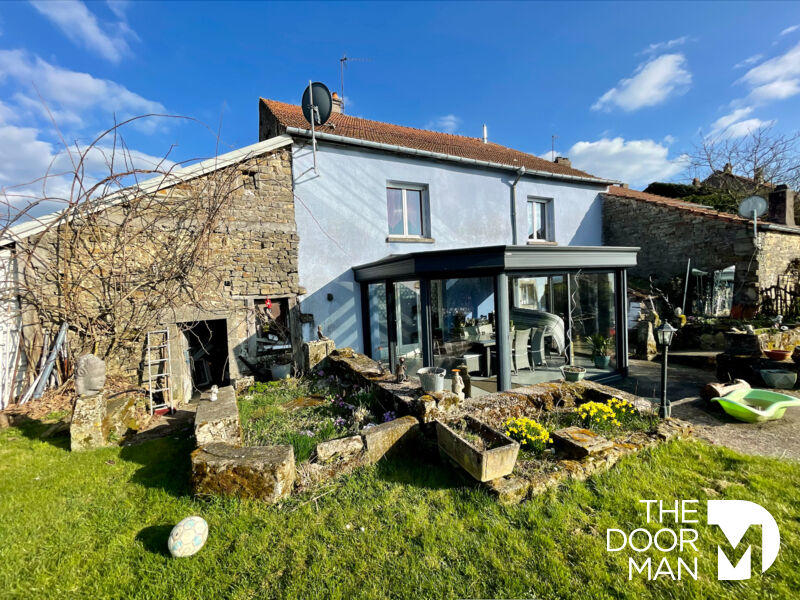 Maison - 110 m² - 5 pièces