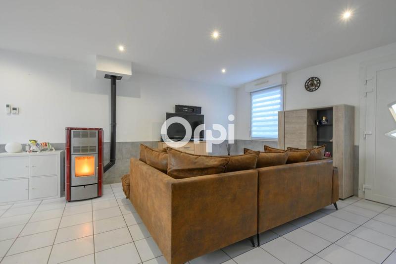 Maison - 94 m² - 5 pièces