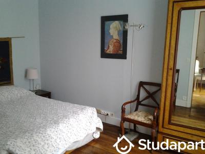 Chambre - 12 m² - 1 pièce