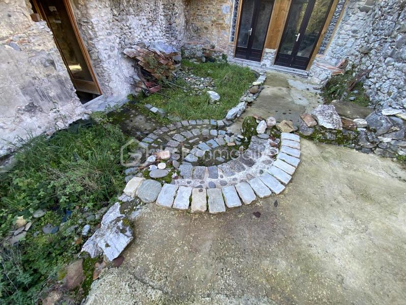 Demeure - 295 m² - 5 pièces