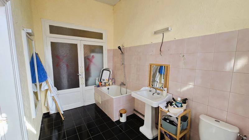 Maison - 333 m² - 6 pièces