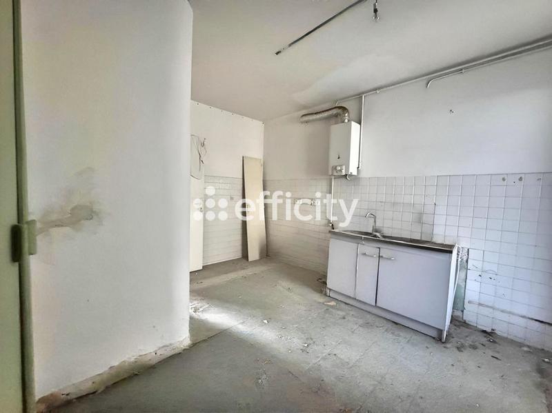 Appartement - 99 m² - 4 pièces