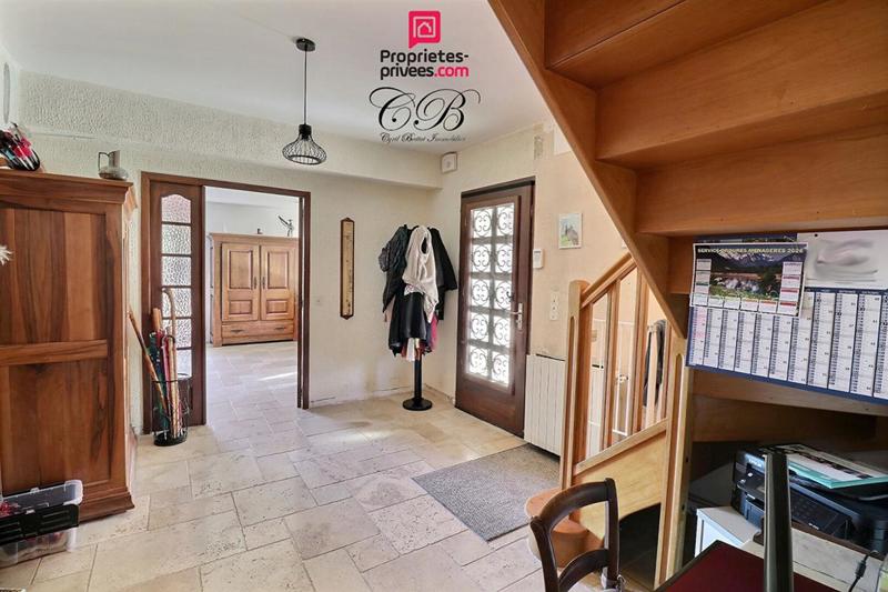 Maison - 180 m² - 6 pièces