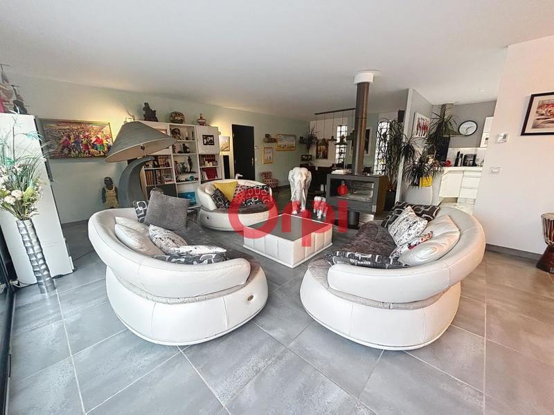 Maison - 169 m² - 5 pièces