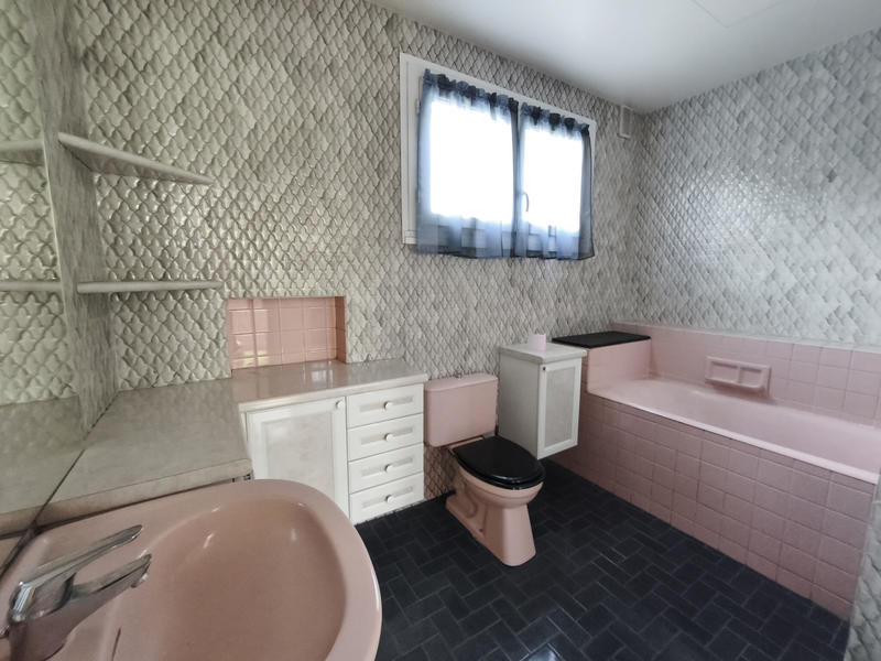 Maison - 100 m² - 5 pièces