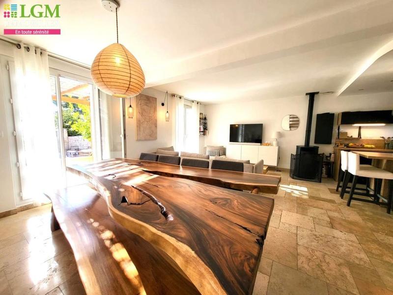 Maison - 89 m² - 4 pièces