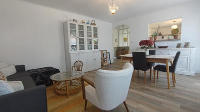 Maison - 99 m² - 4 pièces