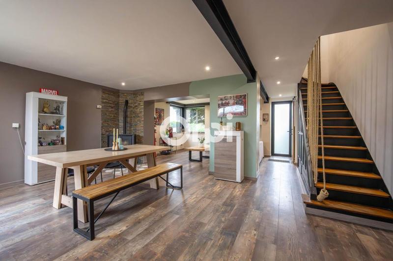 Maison - 98 m² - 4 pièces