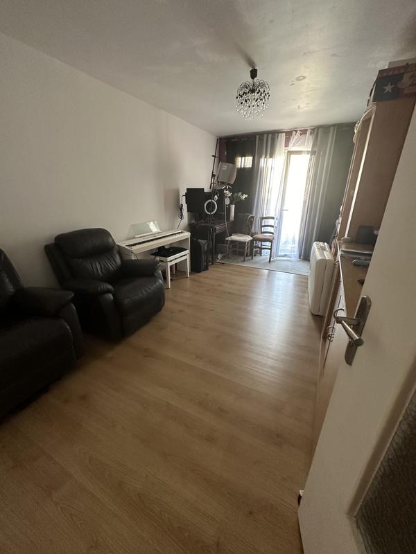 Appartement - 58 m² - 3 pièces