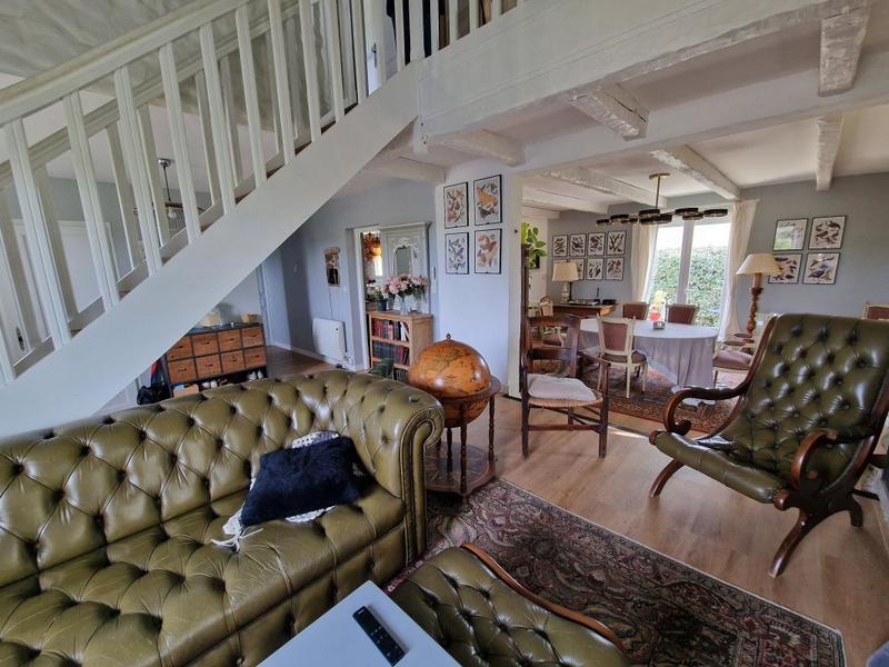 Maison - 163 m² - 6 pièces