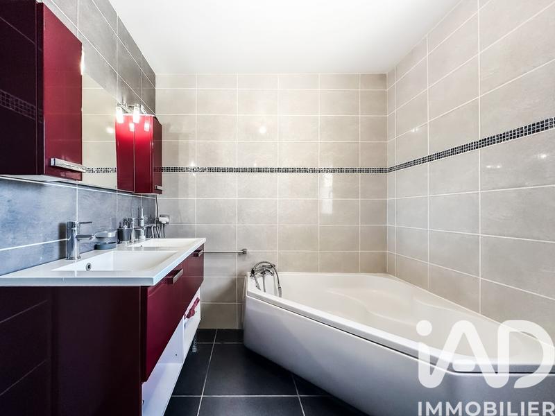 Maison de maîtres - 190 m² - 8 pièces