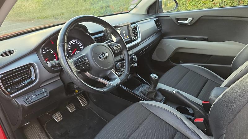 Kia Stonic 1.0 t-Gdi 120 Design - 5 places