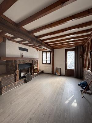 Maison - 95 m² - 5 pièces