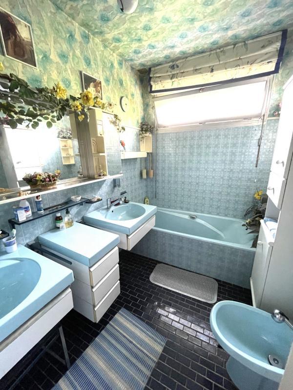 Villa - 187 m² - 7 pièces