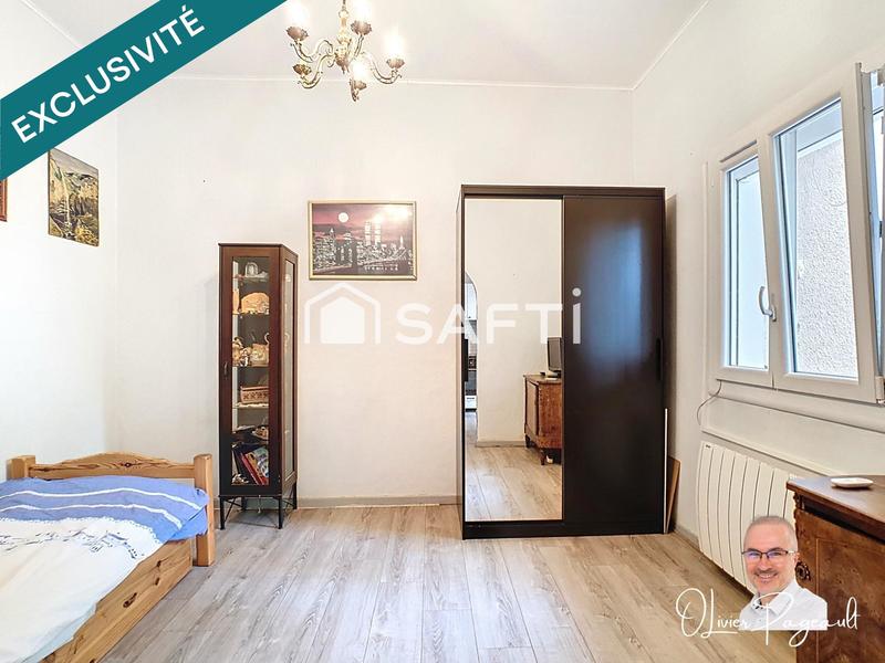 Maison - 97 m² - 5 pièces