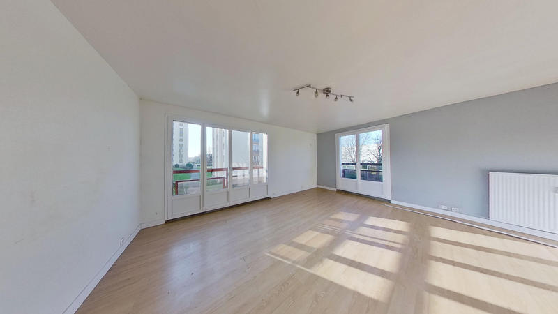 Appartement - 82 m² - 3 pièces