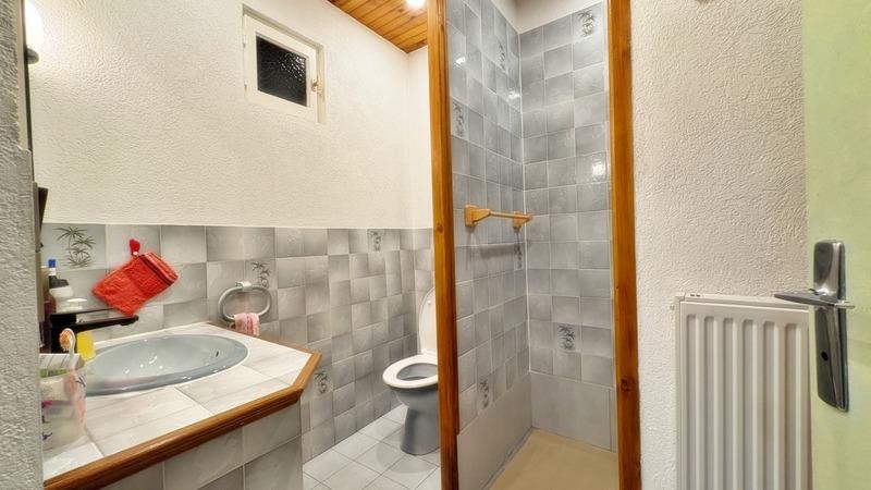 Maison - 308 m² - 8 pièces