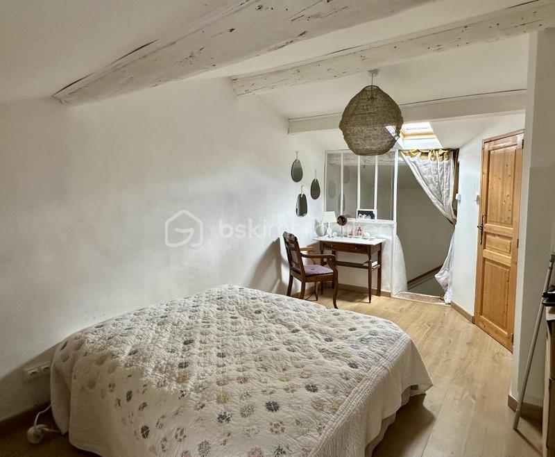 Maison de village - 87 m² - 4 pièces