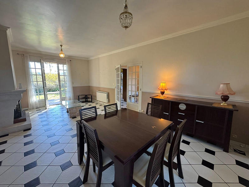 Maison - 126 m² - 7 pièces