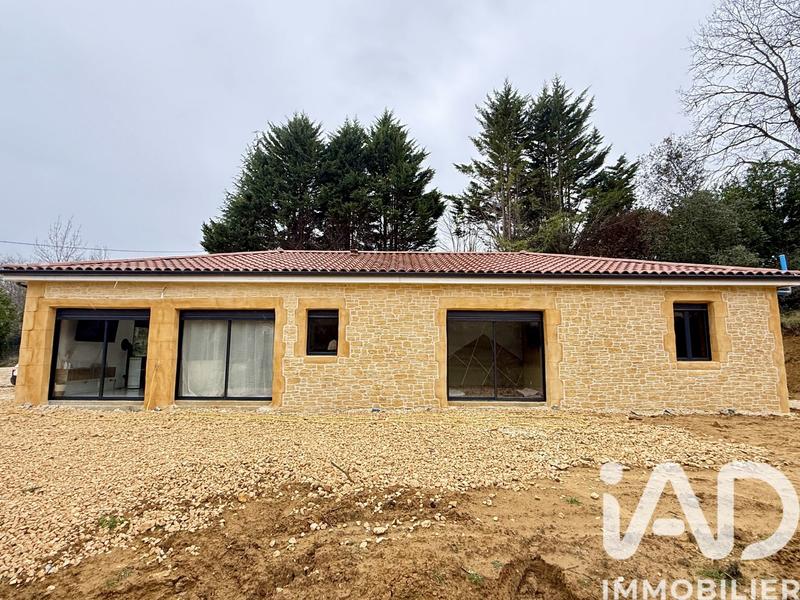 Maison - 145 m² - 5 pièces