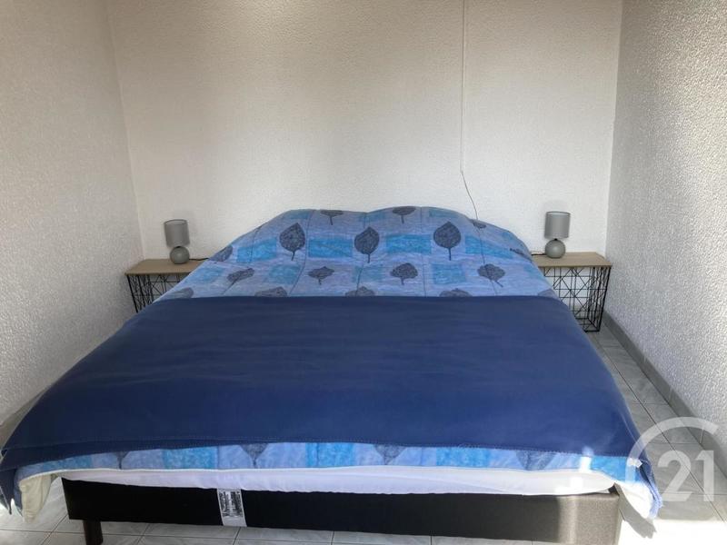 Maison - 210 m² - 11 pièces