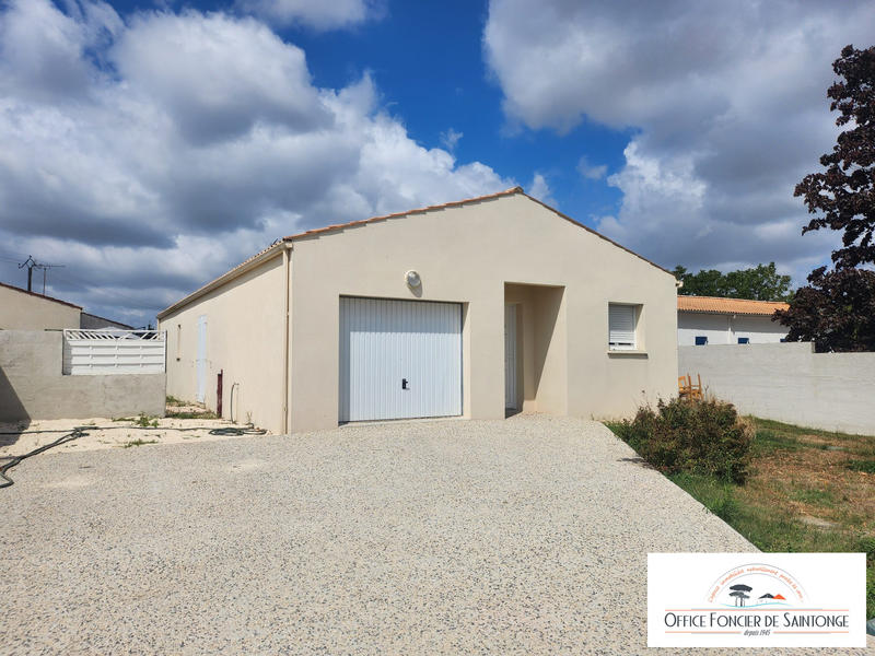 Maison - 110 m² - 4 pièces