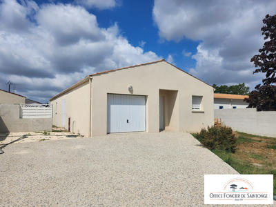 Maison - 110 m² - 4 pièces