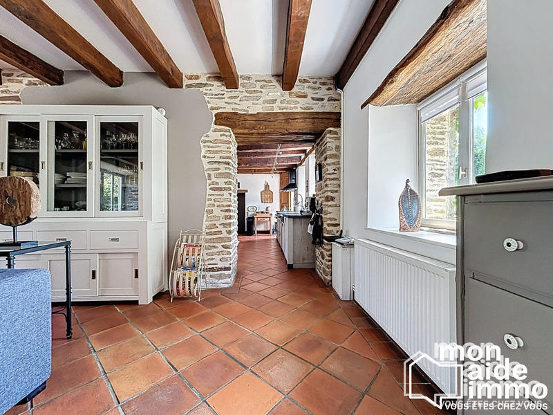 Maison ancienne - 230 m² - 7 pièces
