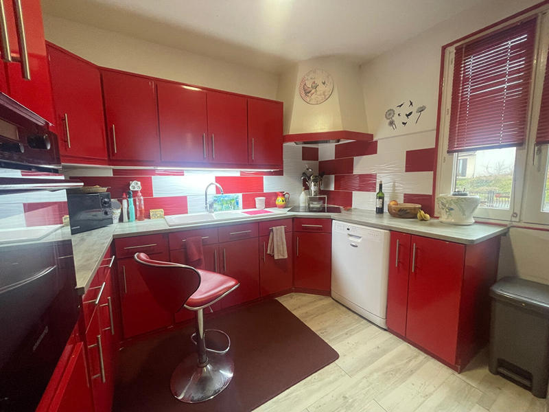 Maison - 110 m² - 4 pièces