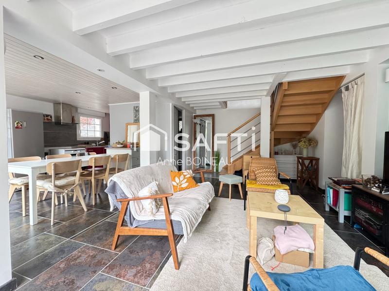 Maison - 150 m² - 7 pièces