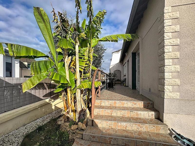 Maison - 122 m² - 6 pièces