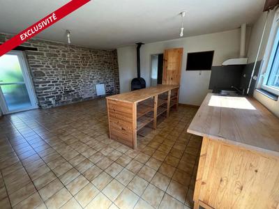 Maison - 102 m² - 5 pièces