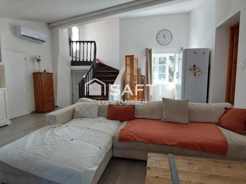 Maison - 300 m² - 13 pièces