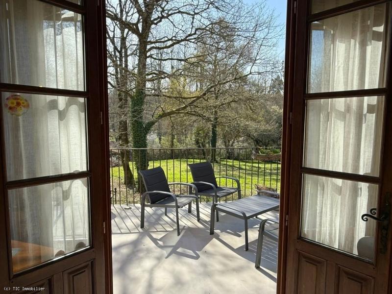 Propriété - 172 m² - 7 pièces