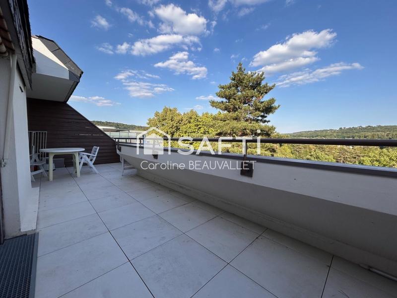 Appartement - 83 m² - 4 pièces