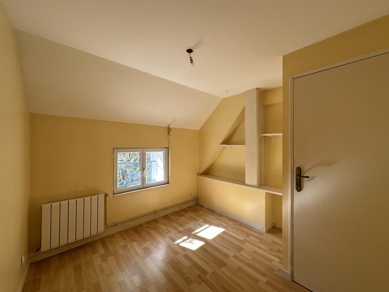 Maison ancienne - 151 m² - 8 pièces