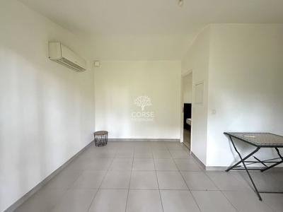 Maison - 28 m² - 2 pièces