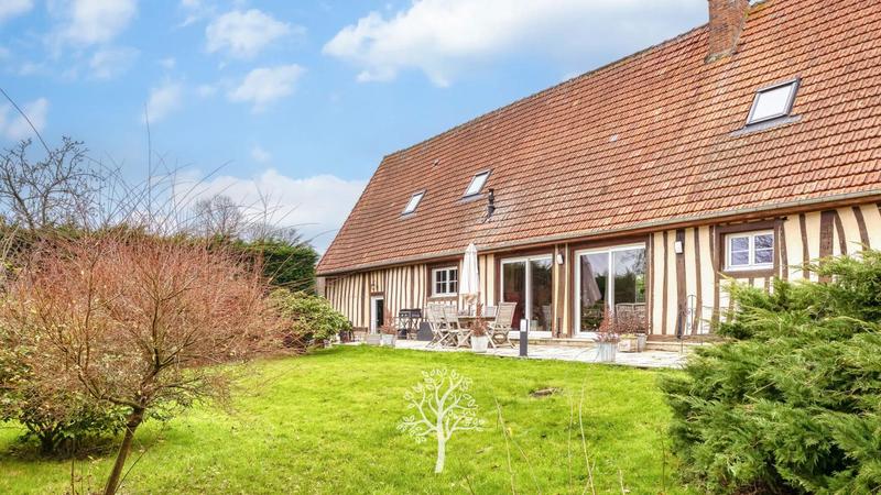 Maison - 190 m² - 6 pièces