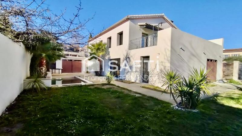 Villa - 200 m² - 6 pièces